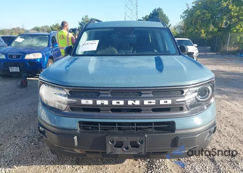 2021 Ford Bronco Sport Big Bend z USA, uszkodzony, nr VIN 3FMCR9B68MRB36046